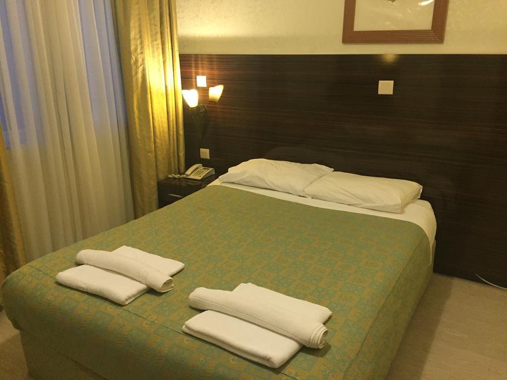 אנטליה Sato Hotel מראה חיצוני תמונה